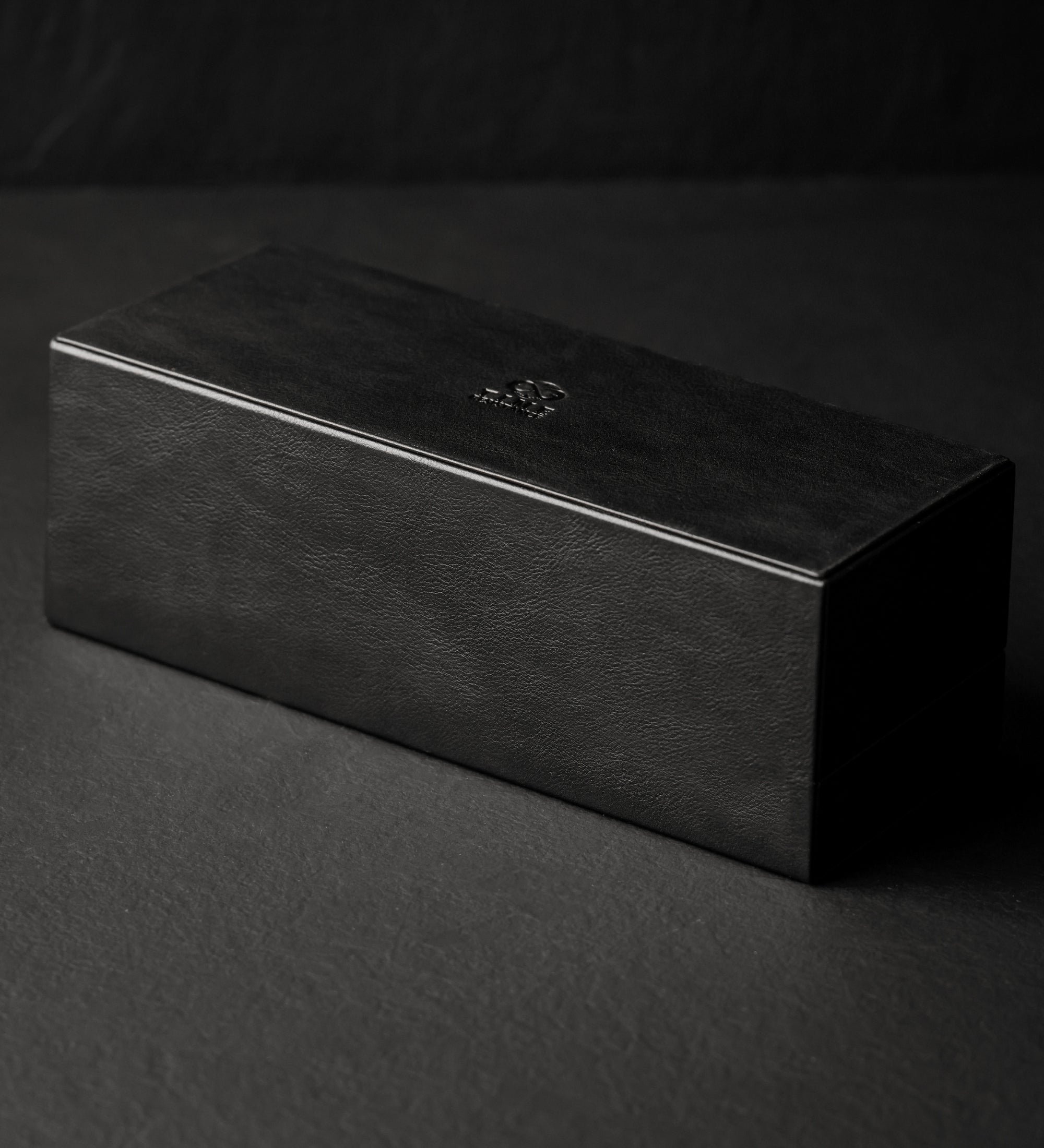 Leather Watch Box, Watch Organizer - Silence