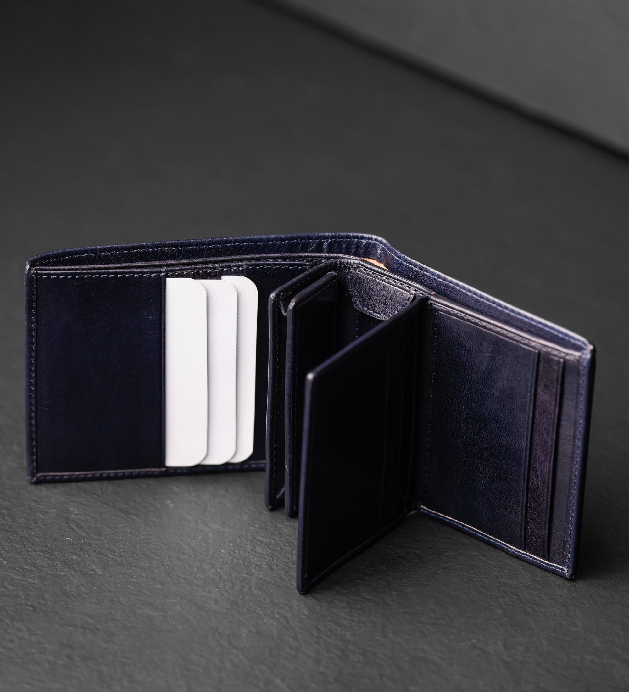 Leather Bifold Wallet - Daniel