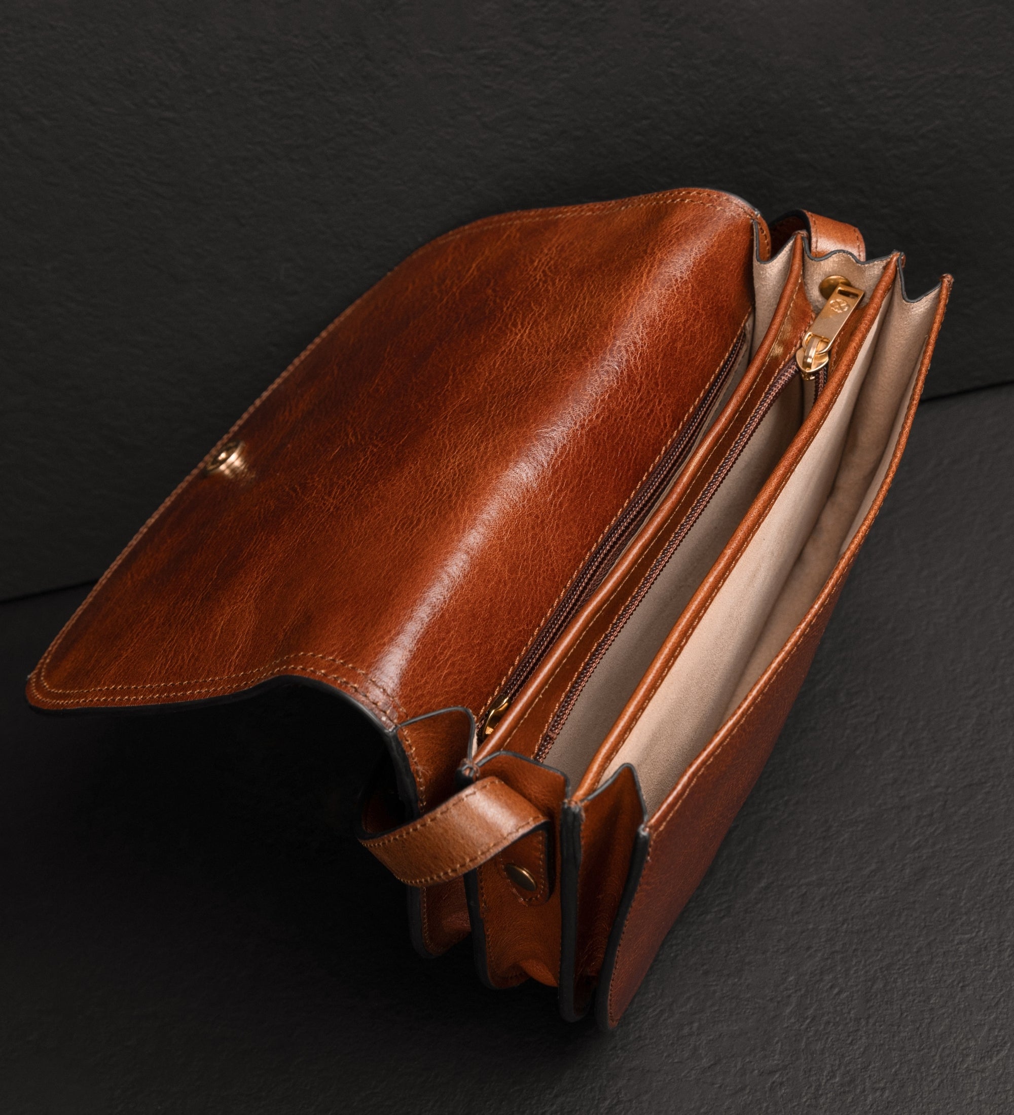 Leather Saddle Bag Cross Body Bag for Women - Moonfleet