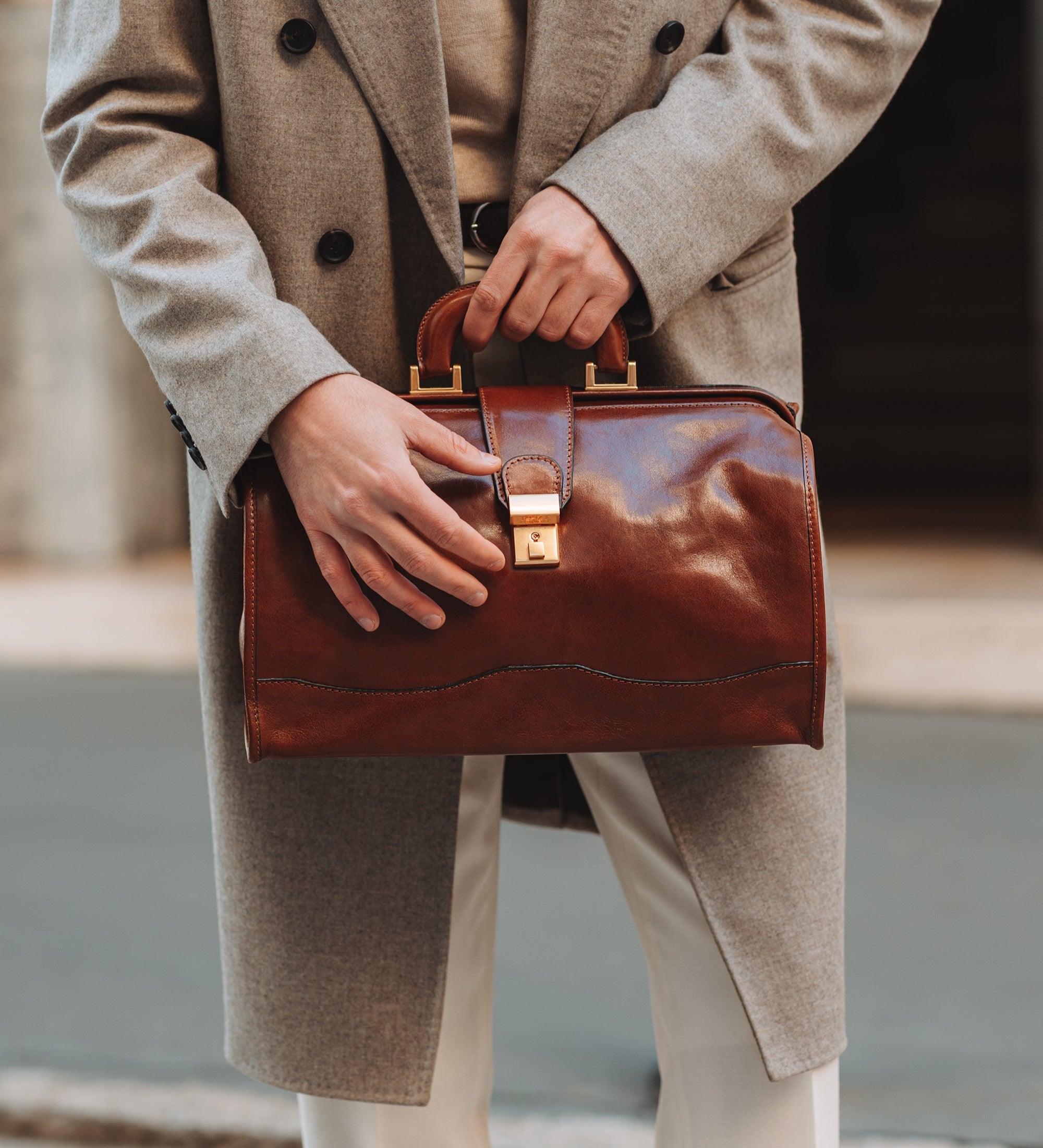 Small Leather Doctor Bag - David Copperfield