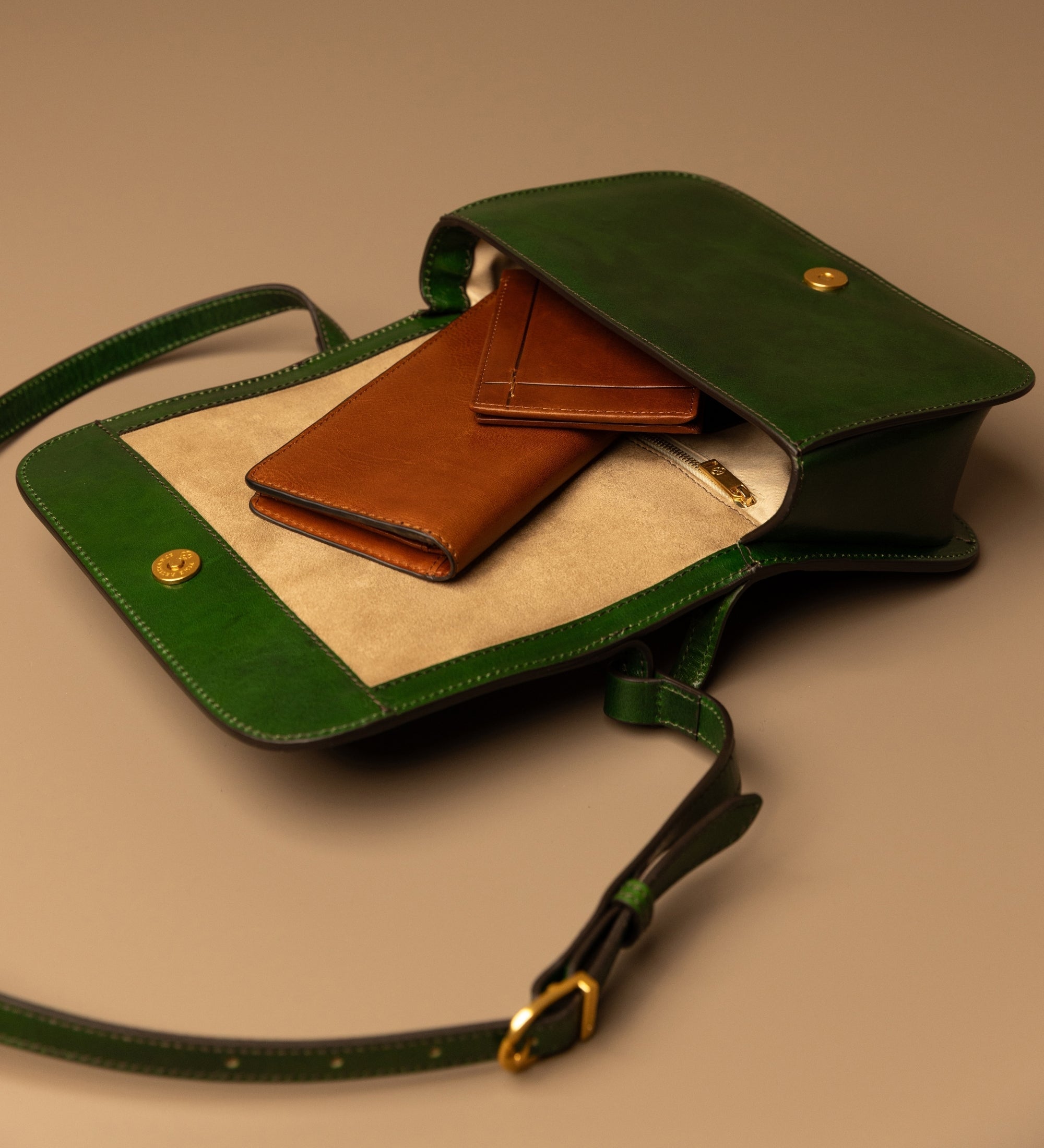 Leather Crossbody Bag for Women - Il Piacere