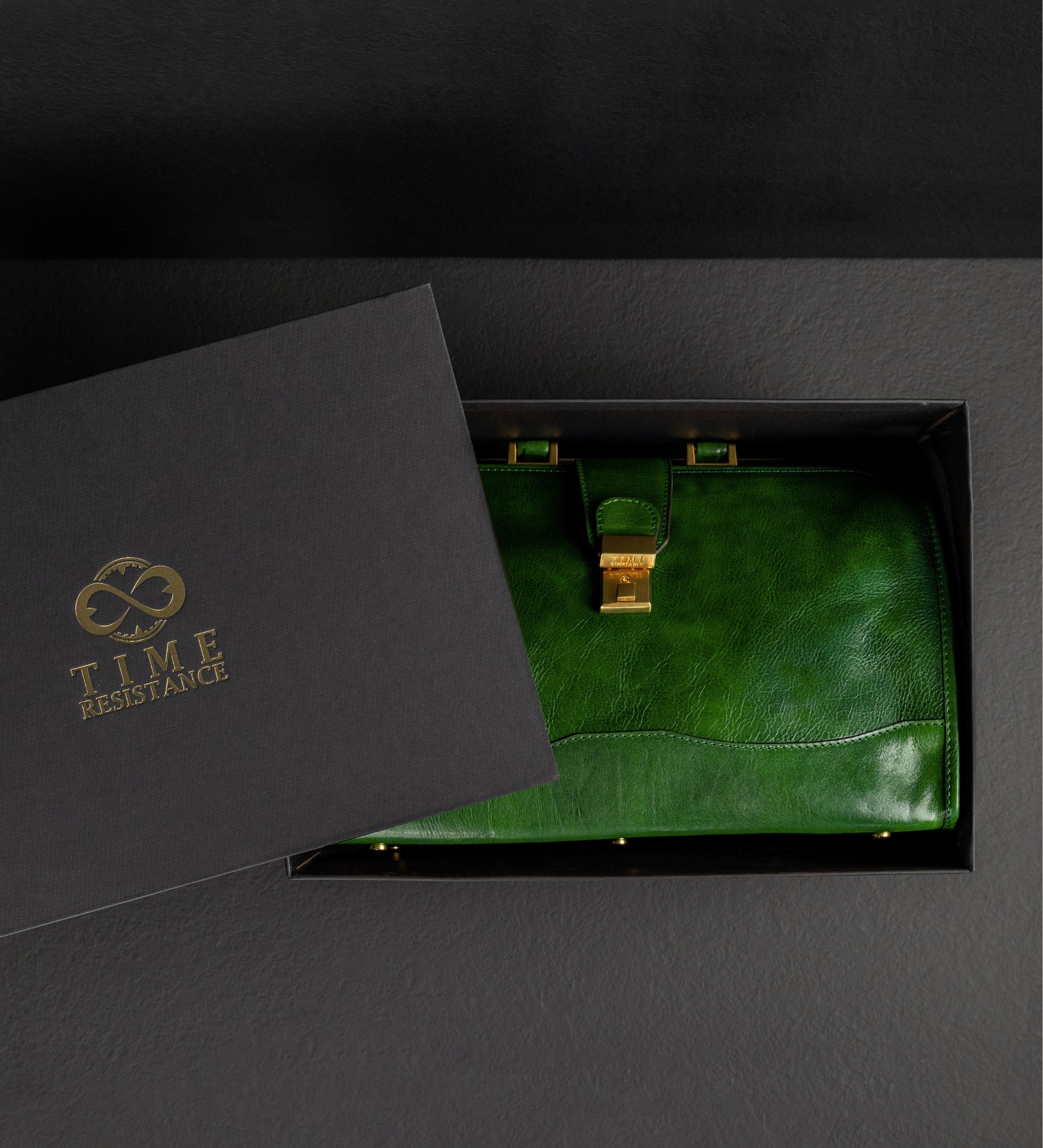Small Leather Doctor Bag - David Copperfield