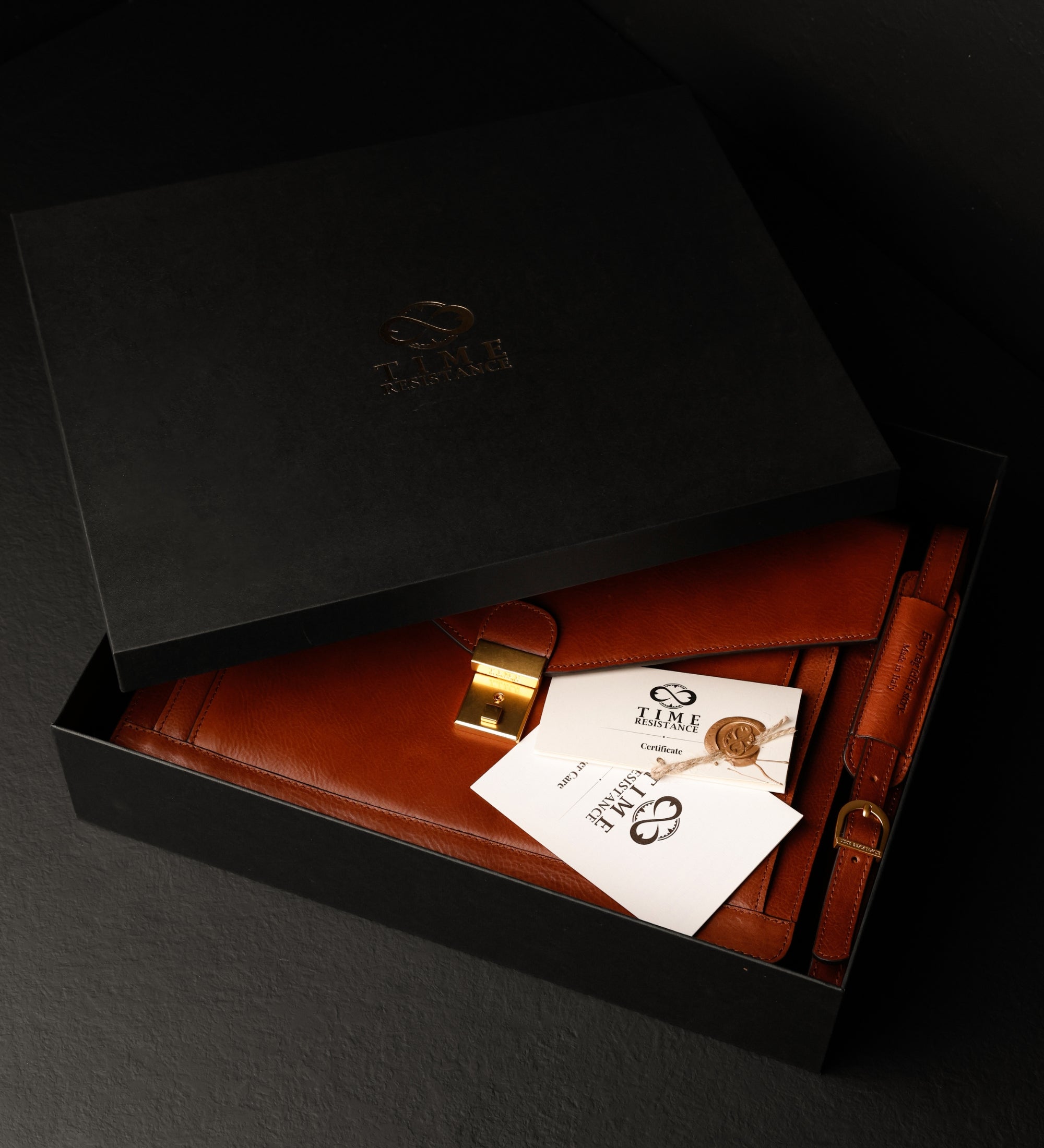 Classic Design Leather Briefcase - The Magus