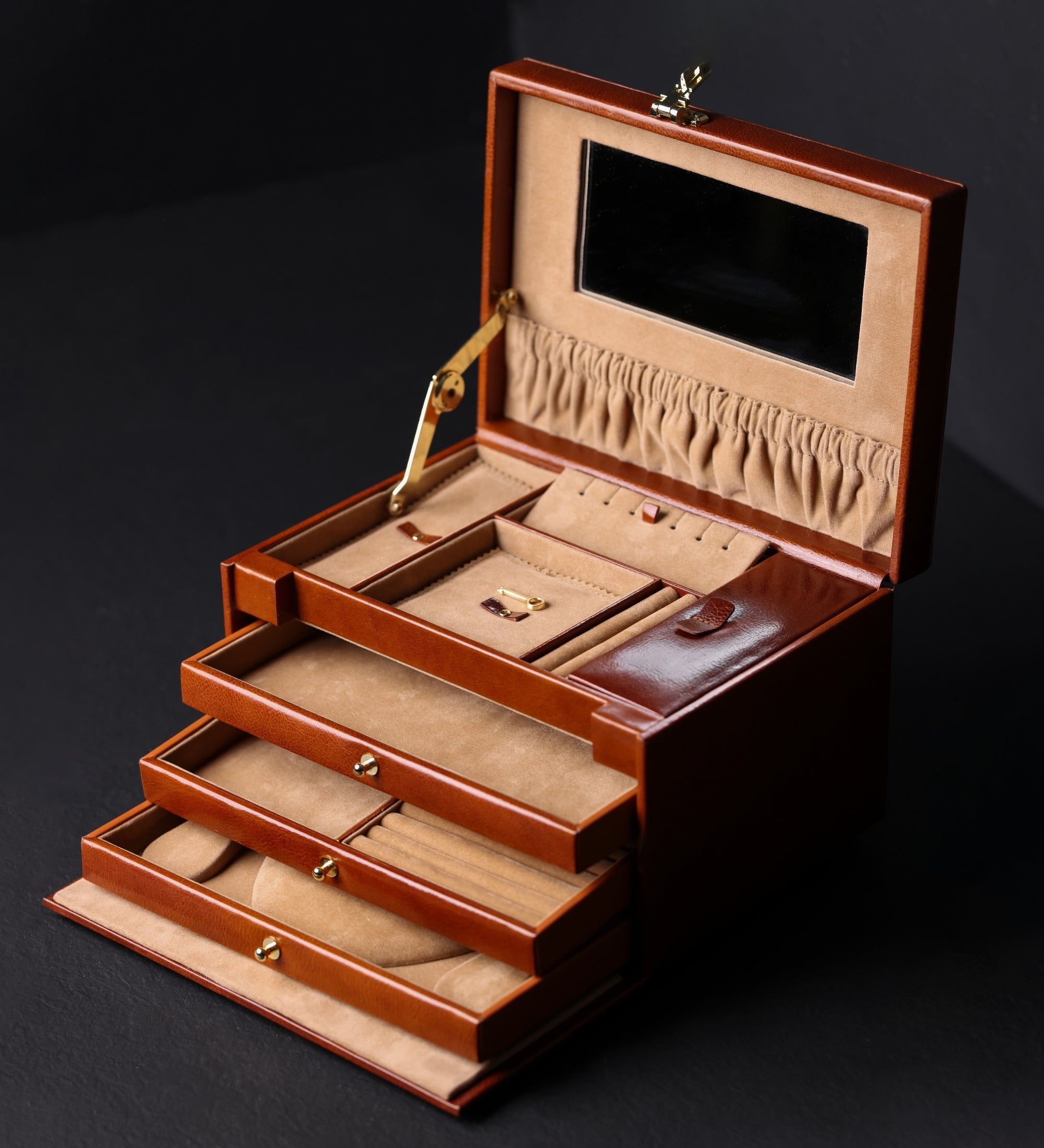 Large Leather Jewelry Box for Women - The Portrait of a Lady