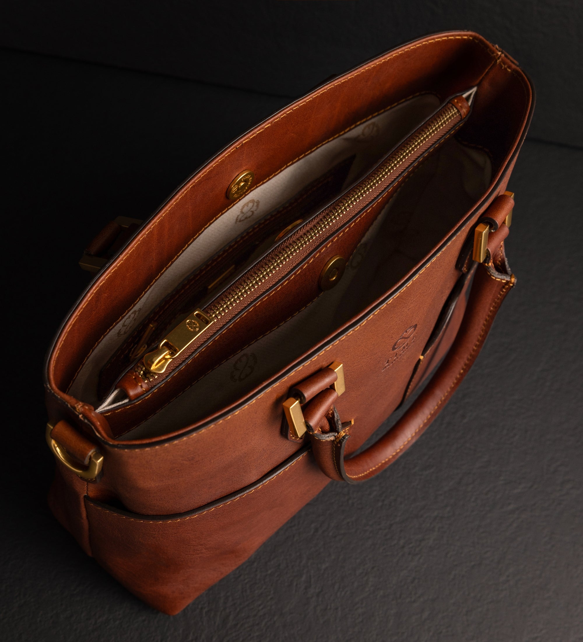 Womens Leather Handbag Shoulder Bag - Camilla