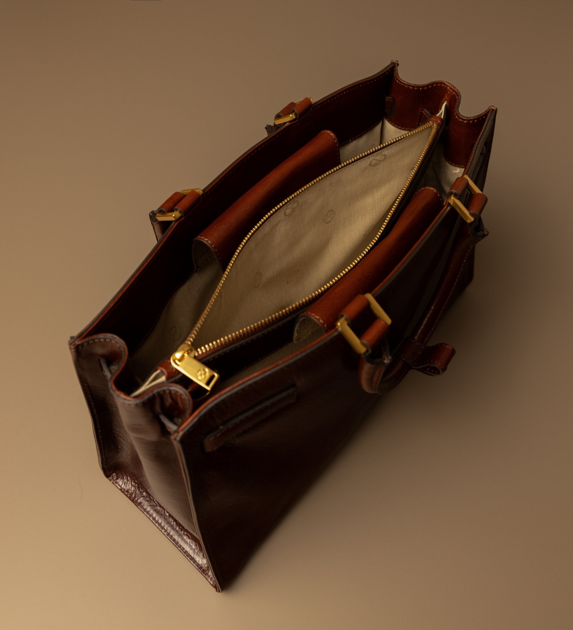 Womens Leather Handbag - Shirley