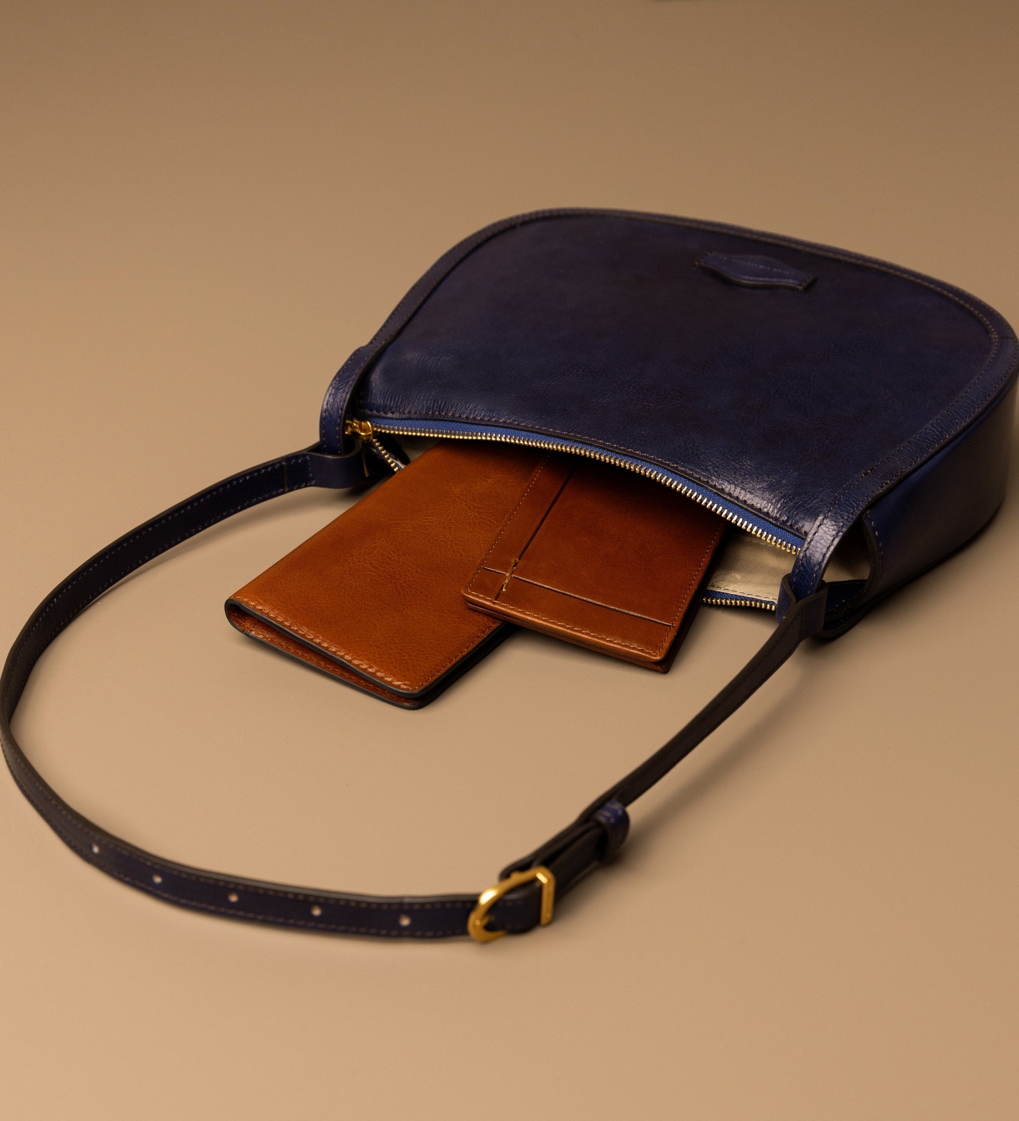 Leather Hobo Bag for Women - La Noia