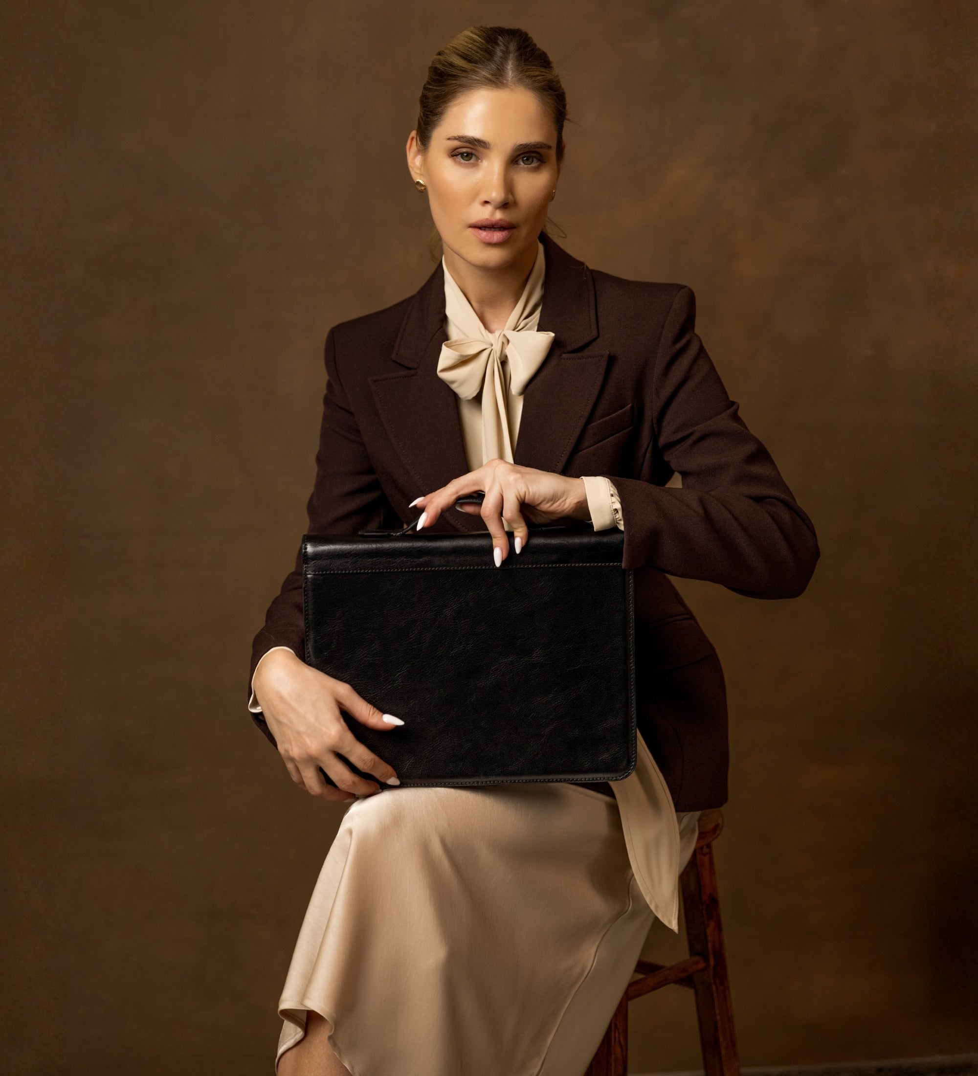 Womens Leather Portfolio with Binder - Joy in the Morning