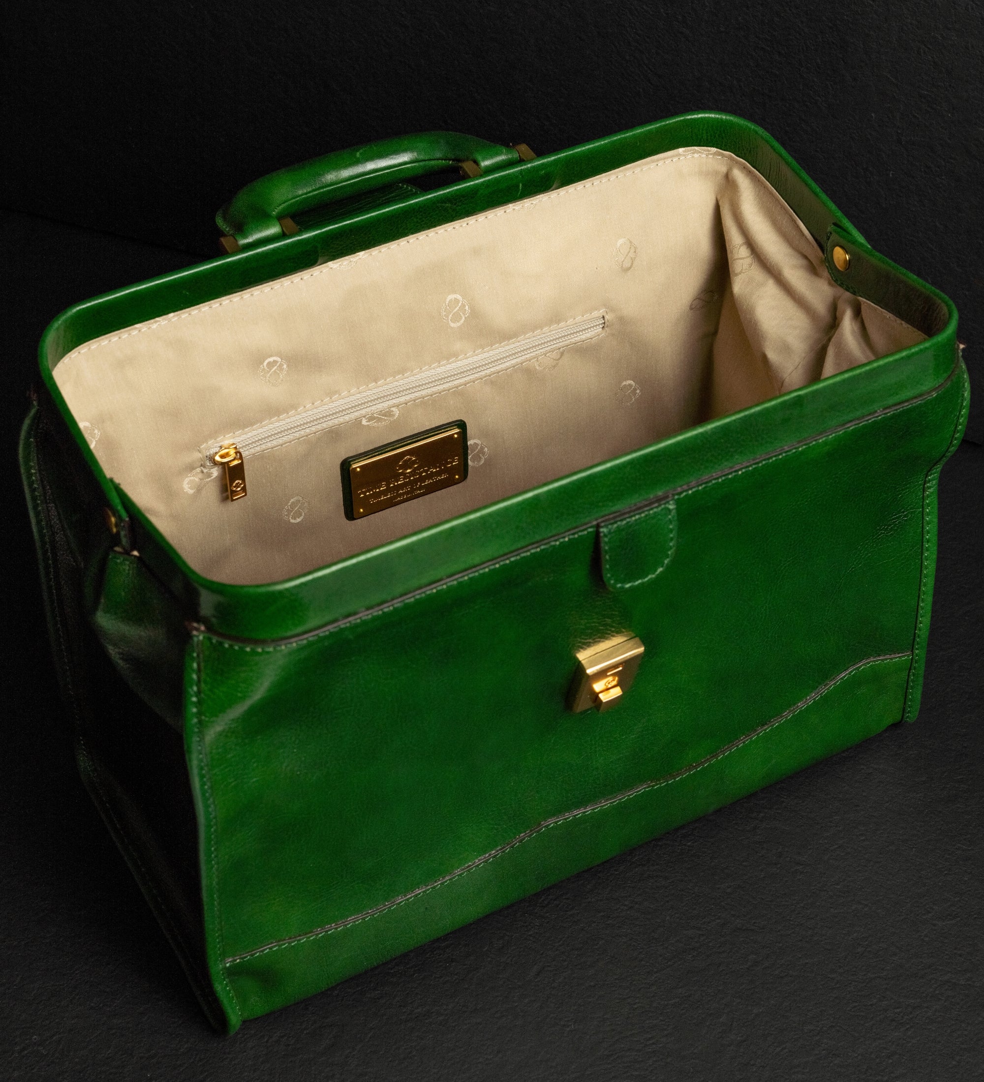 Small Leather Doctor Bag - David Copperfield