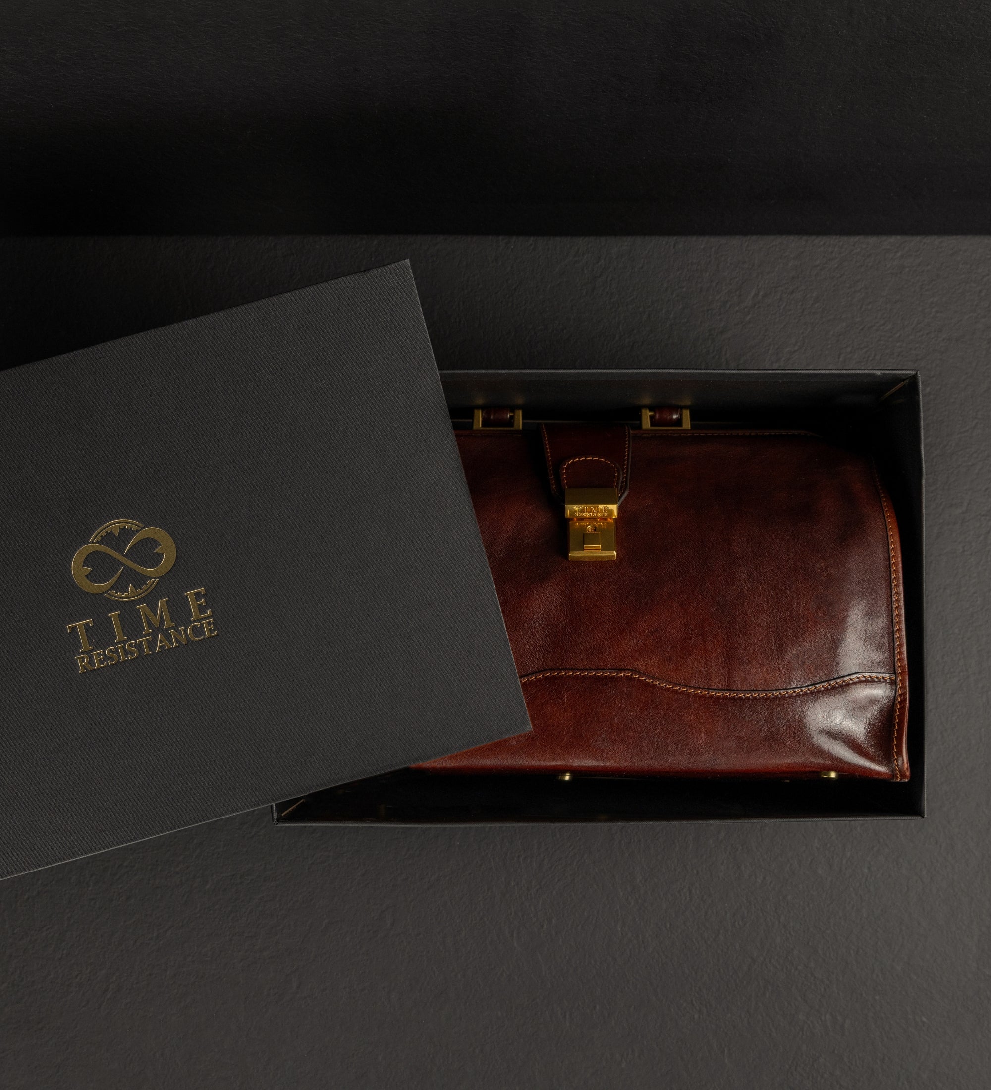 Small Leather Doctor Bag - David Copperfield